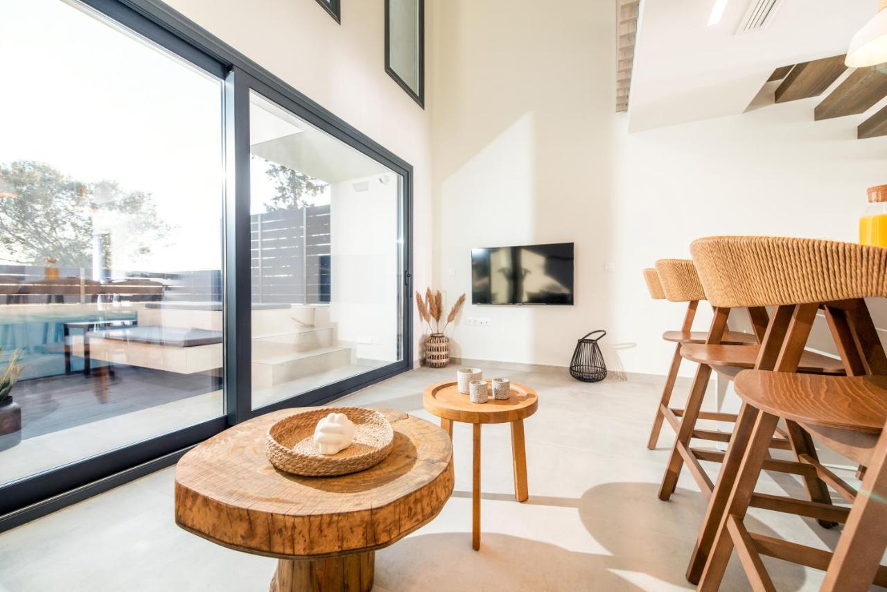 Serene Seafront Villas Неа-Ираклия Экстерьер фото